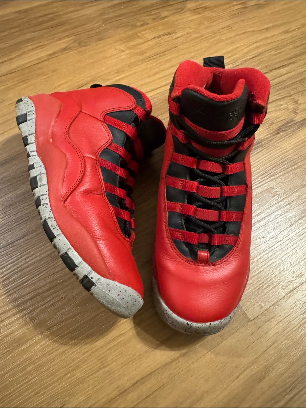 Nike Air Jordan 10 Retro "Bulls Over Broadway" sneakers